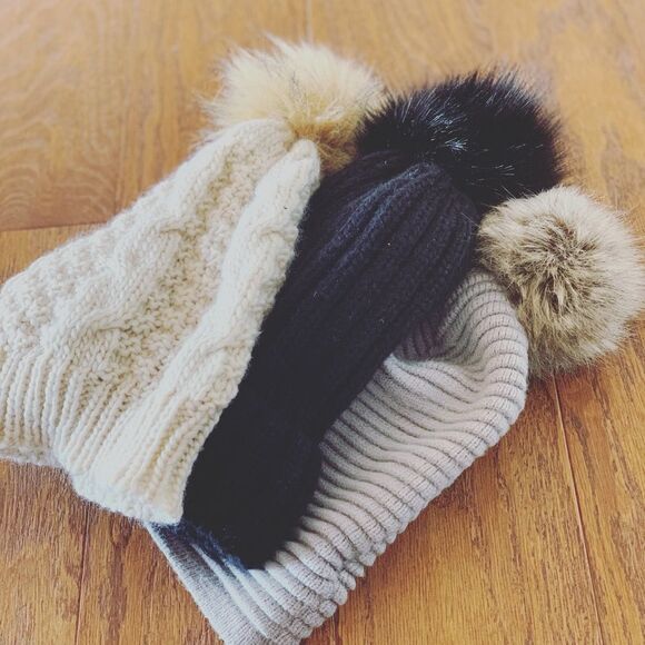 Pom Pom beanie bundle - Picture 1 of 2